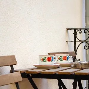 Neighbour Apartman