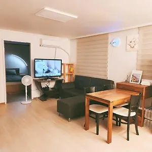  Villa Peace And Quiet South Korea